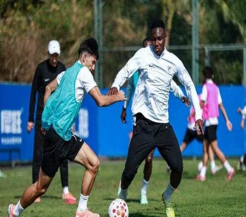 06，大連英博不敵首爾FC，馬萊萊5場0進球，李昂成后防線指揮官