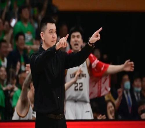 遼籃崩盤，王朝落幕的前兆，還是另有隱情