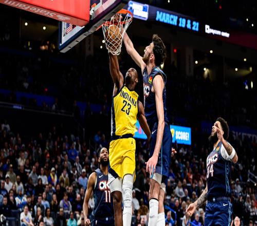 4151！這就是雷霆和步行者的區(qū)別，霍姆格倫25+13+3前場仍被打爆