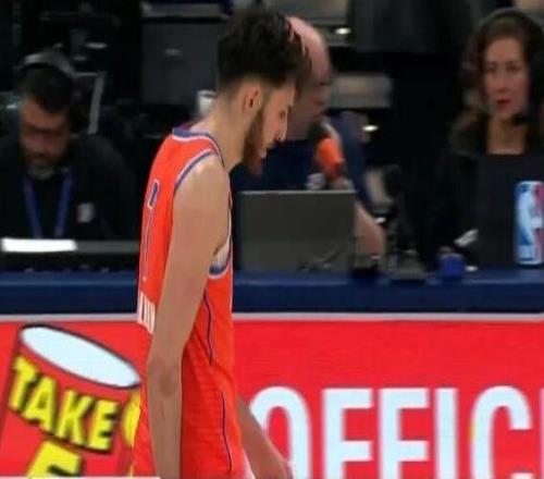 恭喜雷霆，72勝10負的目標已完成一半！