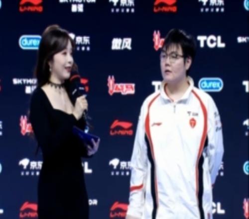 369賽后采訪：想對JackeyLove說好好休息早睡早起注意身體