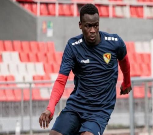 巴薩鋒線再添新星，18歲單賽季打進22粒球，下周簽約手續正式完成