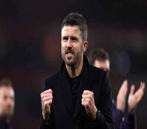 卡里克全勝也不能轉正6成球迷不滿基恩離譜言論，5戰名帥不敗