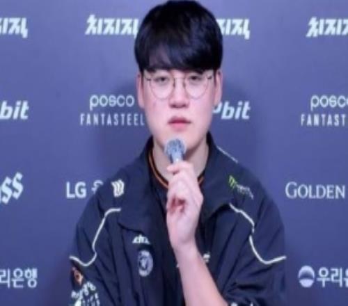 Gumayusi:目前隊(duì)伍磨合度大約是30%但我覺得在往好的方向發(fā)展