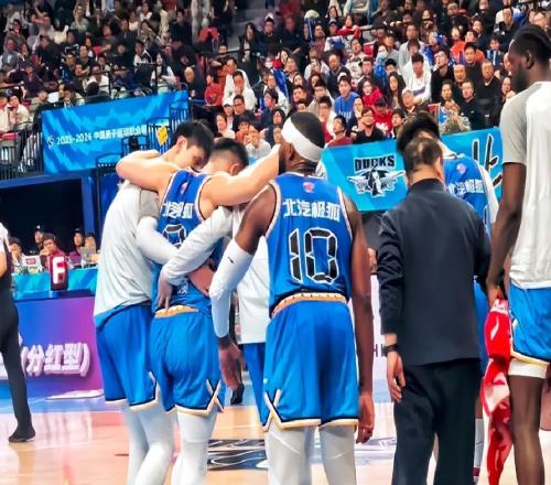 繼續補強!麥基遲遲不來,首鋼尋找新外援,曝俱樂部接觸杰佛森