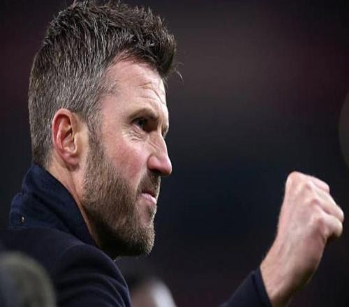 內維爾：應讓卡里克帶完本賽季，然后圖赫爾或安帥這種教練接棒