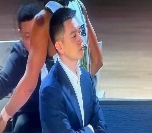 遼籃為何末節僅4分吞下4連敗楊鳴給出答案,一句話令人心灰意冷