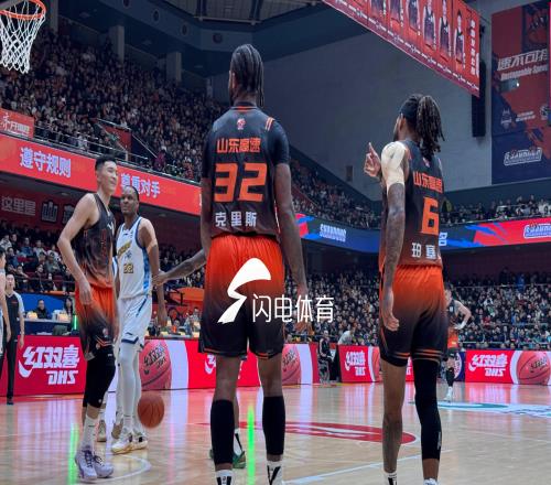 山東高速男籃9387浙江方興渡,取得三連勝,迎省體主場開門紅