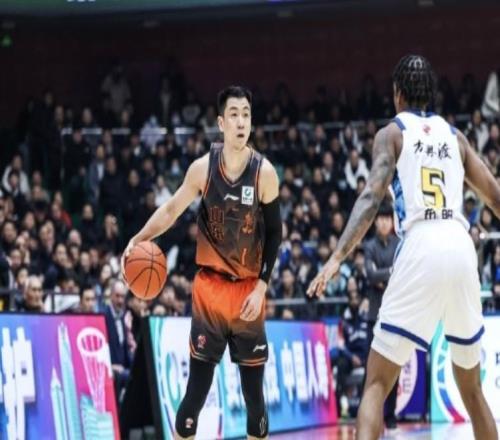 賽季首次回到濟南主場，高詩巖：感謝球迷的支持，好久不見！