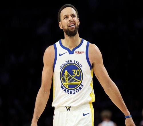 西部最新排名：勇士創NBA奇跡，湖人收大禮，雷霆爆冷連敗