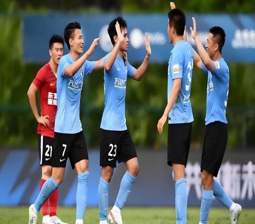 斯坦丘如果本賽季加盟大連英博，或許能直接激活馬萊萊，值得期待