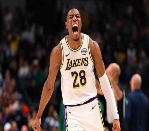 手感回暖了！湖人鋒線大將在關鍵時刻更是起到了決定性的作用