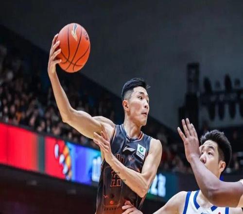 球迷的吶喊與球隊的蛻變：山東男籃主場戰勝廣廈背后的深層邏輯