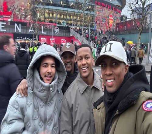 支持老東家，阿什利揚(yáng)曬自己現(xiàn)場觀戰(zhàn)曼聯(lián)客戰(zhàn)阿森納照片