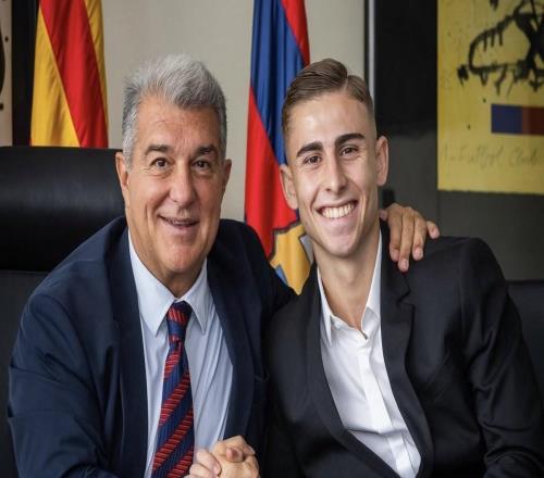 記者：費(fèi)爾明未來(lái)幾小時(shí)內(nèi)與巴薩續(xù)約，本周歐冠賽后官宣