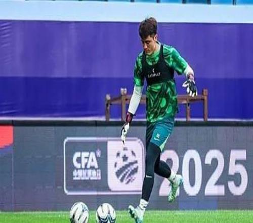 博主：規(guī)劃門將鄭圖羅無緣回歸國安