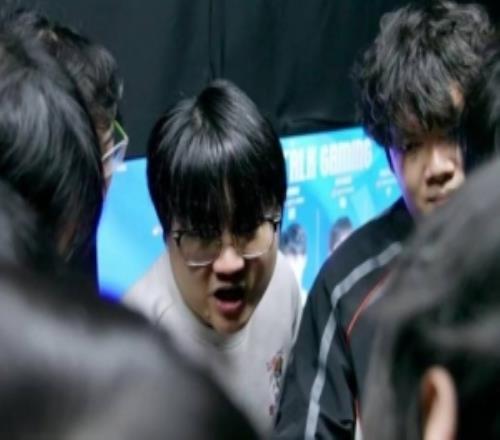 EDG發(fā)布LPL第一賽段VLOG：短暫休整后期待我們更有力的表現(xiàn)！