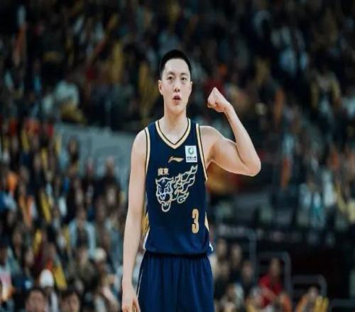 高興太早！廣東隊大勝卻收兩壞消息，徐杰最新傷病曝光，杜鋒困難