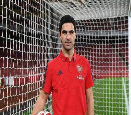 阿爾特塔是阿森納現在的短板，他現在戰術四平八穩，缺少拼搏勇氣