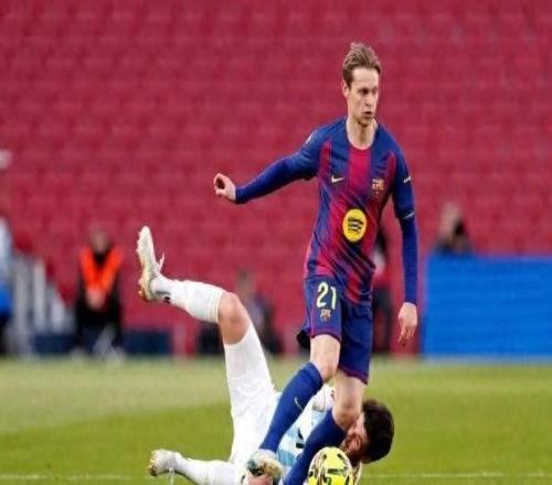 西甲瘋狂夜！巴薩反超皇馬登頂，馬競連勝沖刺榜首！