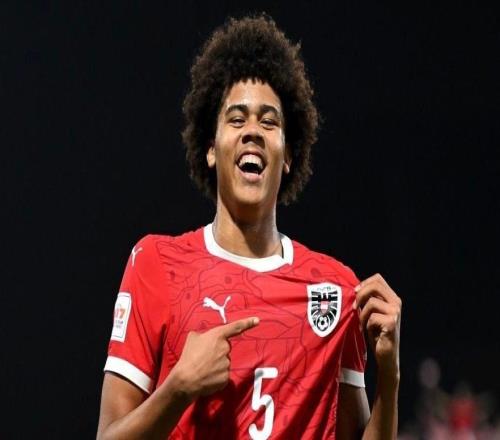 官方：利物浦簽下中衛(wèi)恩杜克韋達成原則協(xié)議，球員今夏加盟