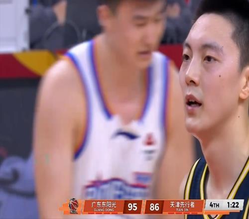 CBA：胡明軒13分四連勝，本土后衛(wèi)23+12，薩姆納39分大爆發(fā)
