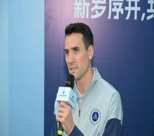 深圳打包成都核心，陳濤打富裕仗萊切特再搭周定洋蓉城戰(zhàn)術巨變