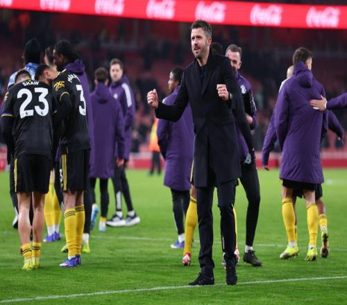 曼聯(lián)更衣室定調(diào)！連斬曼城阿森納后，卡里克發(fā)出明確的更衣室信息