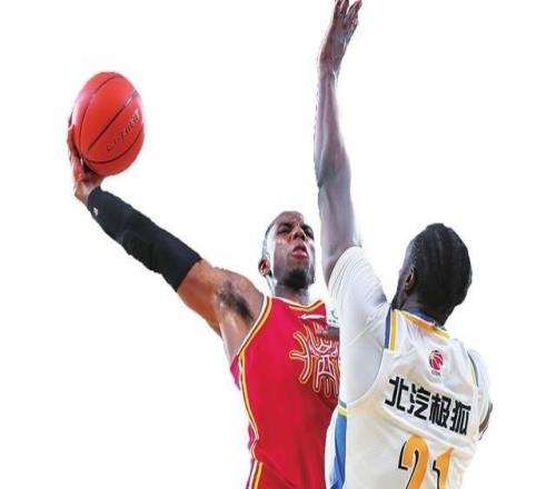 錯失關(guān)鍵籃板球，山西男籃1分惜敗北京隊