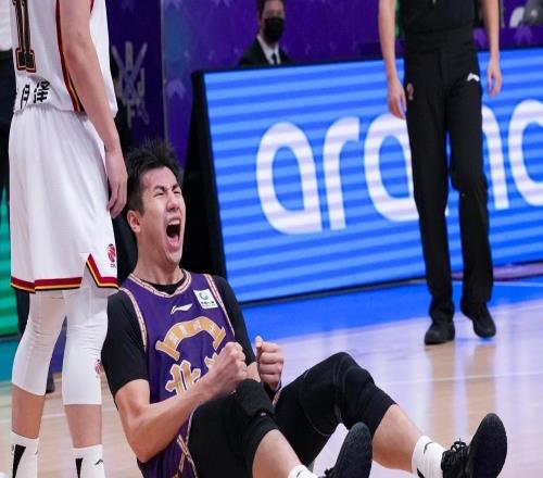 CBA常規賽:北京控股勝吉林長白山恩都里