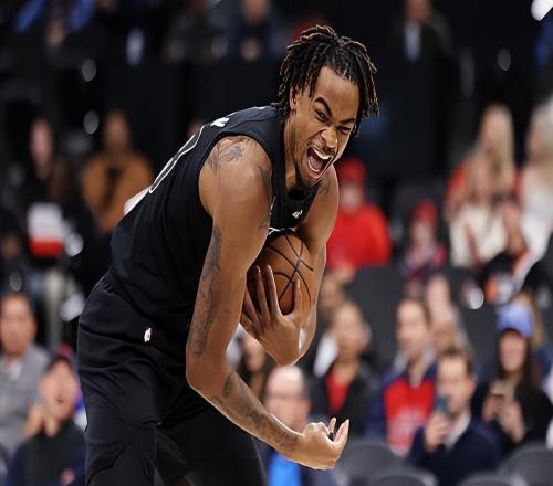 被快船各種打爆！籃網(wǎng)先發(fā)中鋒近段時間的狀態(tài)實(shí)在是太不穩(wěn)定了