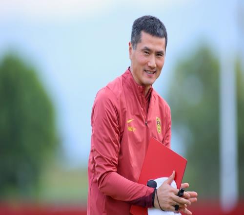 馬德興:邵佳一執(zhí)掌后謙遜行事,積極促進國家隊與俱樂部的交流_中超直播