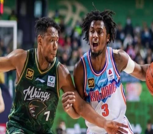 1分50秒連追8分逆襲反殺！CBA本賽季最瘋狂一幕：新疆都被打懵了