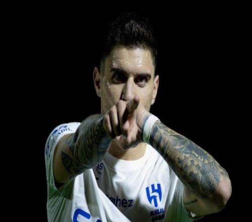 有望留隊，記者：魯本內(nèi)維斯已經(jīng)和利雅得新月深入談續(xù)約