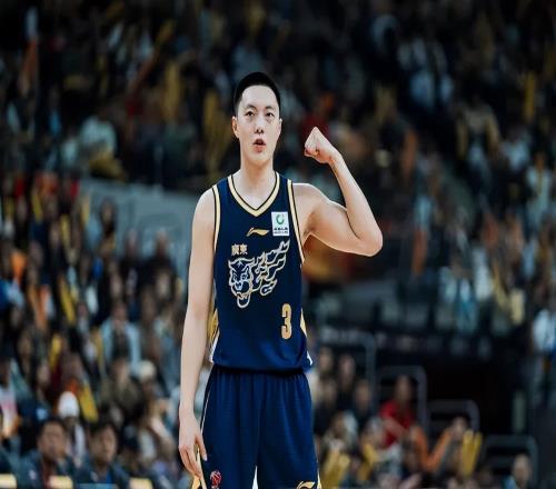 殘陣險勝！誰救廣東于水火末節(jié)11分英雄+外援封神助登頂