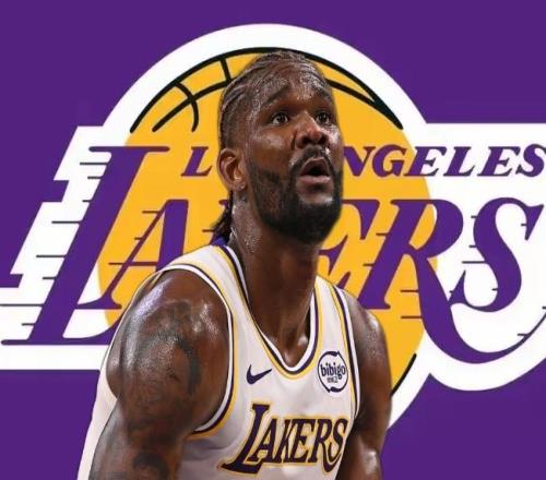 艾頓上點(diǎn)心吧！美記：因?yàn)闁|契奇的緣故，很多中鋒都愿意來湖人