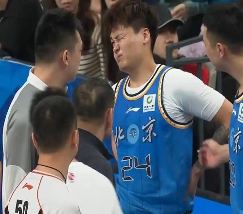 CBA三消息：趙睿傷病更新，徐杰回應百萬票王，山西球迷又闖禍