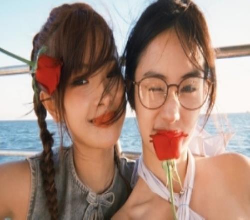 主持人泱泱曬照：沒有遇見“他”，但是遇見了她