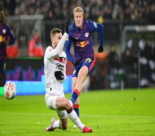 德甲最新积分战报莱比锡遭副班长绝平差拜仁14分重回前4