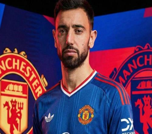 B費40萬周薪續(xù)約傳聞真相揭秘！曼聯(lián)不再兩難，留下隊長已成必然