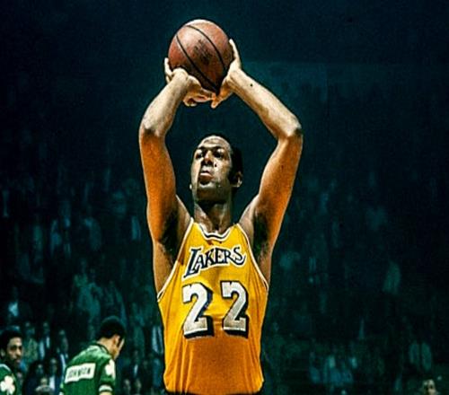 就在今天！貝勒保持了65年的紀(jì)錄被打破了