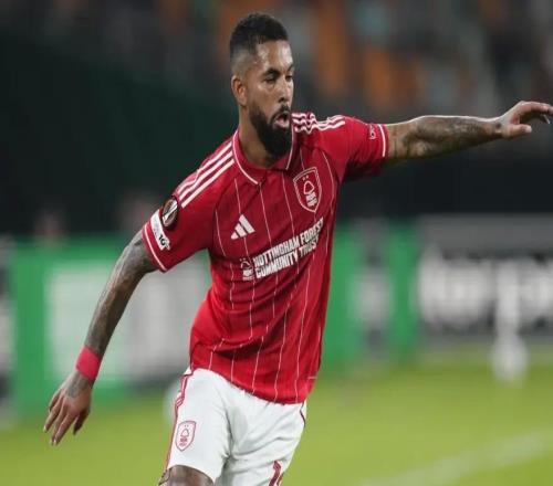 記者：切爾西也對道格拉斯路易斯感興趣，但球員更想回維拉