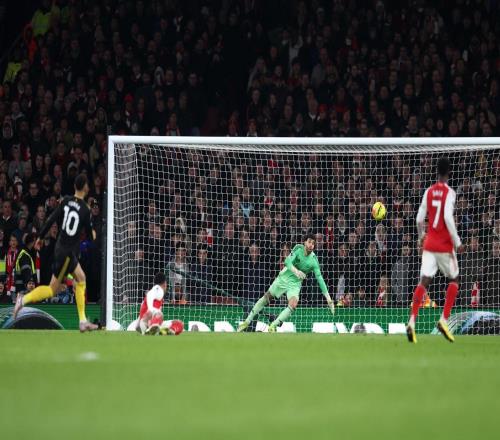 自上賽季以來庫尼亞從禁區(qū)外攻入7球，英超同期遠射進球最多