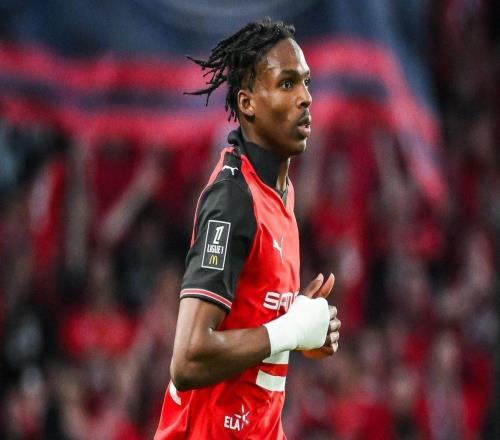 記者：利物浦對(duì)雅凱估價(jià)與雷恩差距較大，雷恩堅(jiān)持要7000萬歐