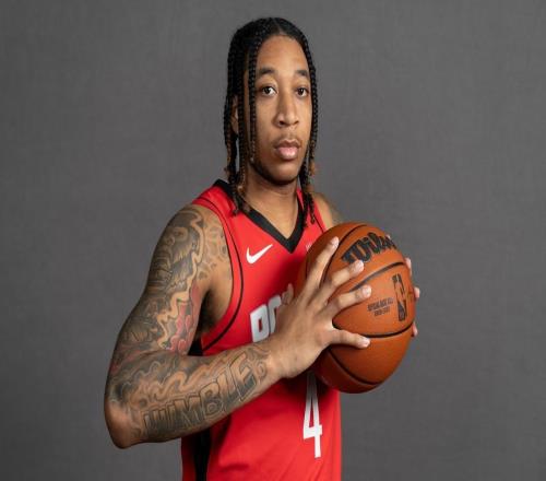 火箭隊行動了！追逐19+3+4控衛，解放阿門小史密斯或改打中鋒