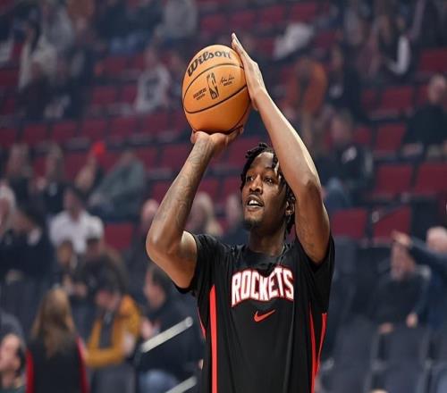 復(fù)出一個(gè)多月了，火箭鋒線新援的出場時(shí)間依然只有10幾分鐘