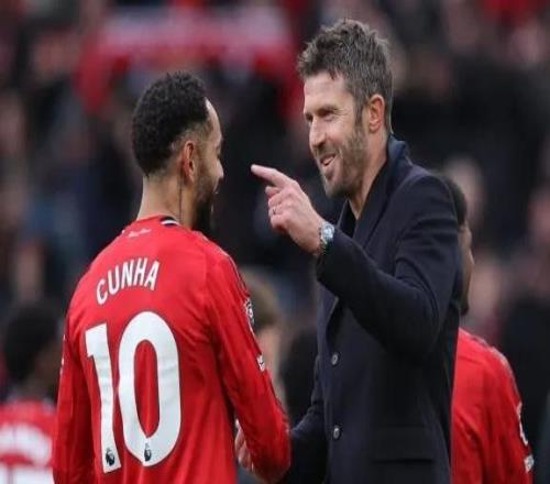 記者：曼聯官員正在擬定正式主帥名單卡里克團隊增強了球隊凝聚力