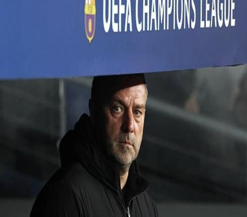 世體:巴薩更衣室內真正的領袖是弗里克,他的管理堪稱典范