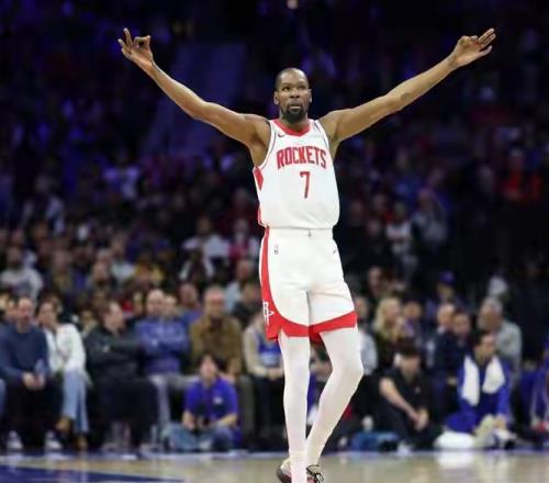 NBA今日里程碑!老詹60000分钟,库里超越皮尔斯,杜兰特超越卡特