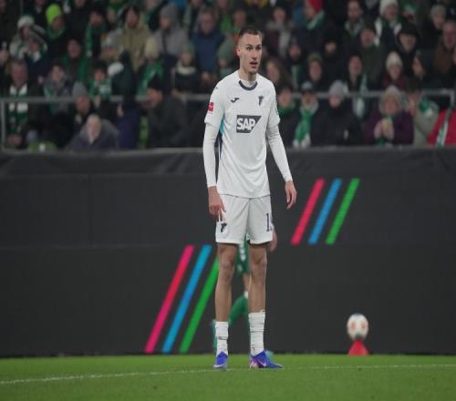 德天空報(bào)道有英超球隊(duì)計(jì)劃報(bào)價(jià)超過4000萬歐元引進(jìn)蘭姆佩爾但霍弗海姆不打算出售_英超直播